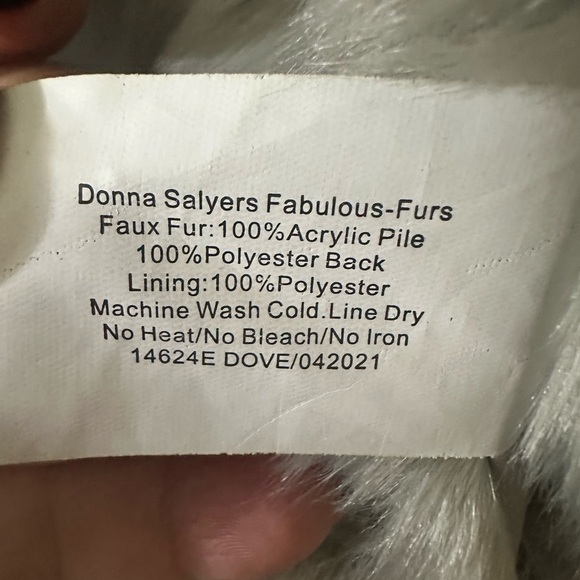 Plus Size faux fur vest - Picture 9 of 9